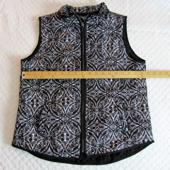 Quilted Vest by Onque Casual  Sz M Black and White - Picture 7 of 8